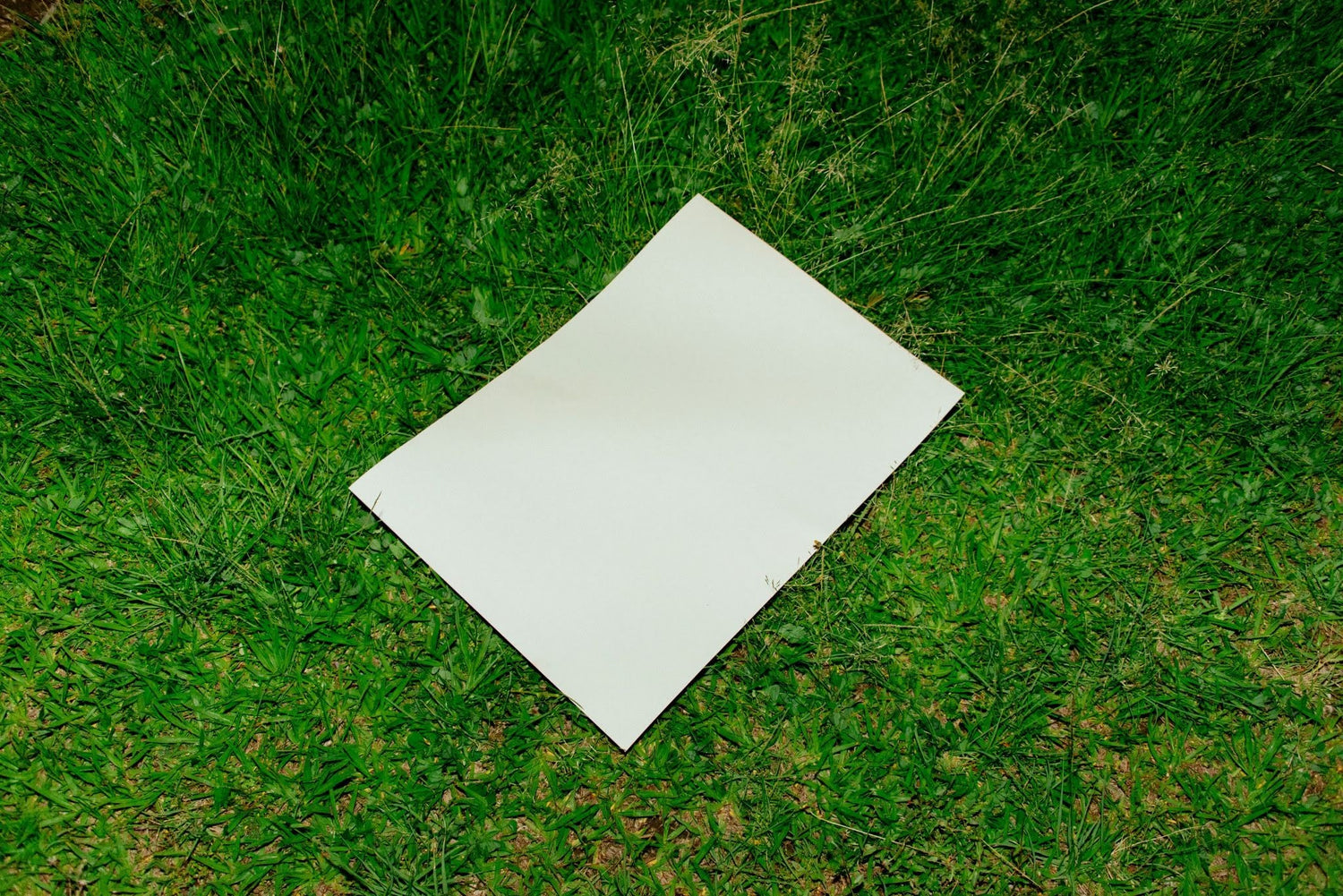 How Thick Should Waterproof Paper Be For Outdoor Signs