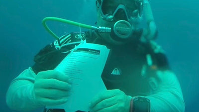 Scuba Hand Signs for Clear Underwater Communication