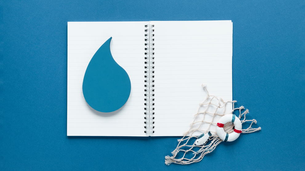 Waterproof vs Water-Resistant Paper Guide